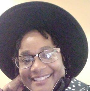 Meet your Posher, Tracey